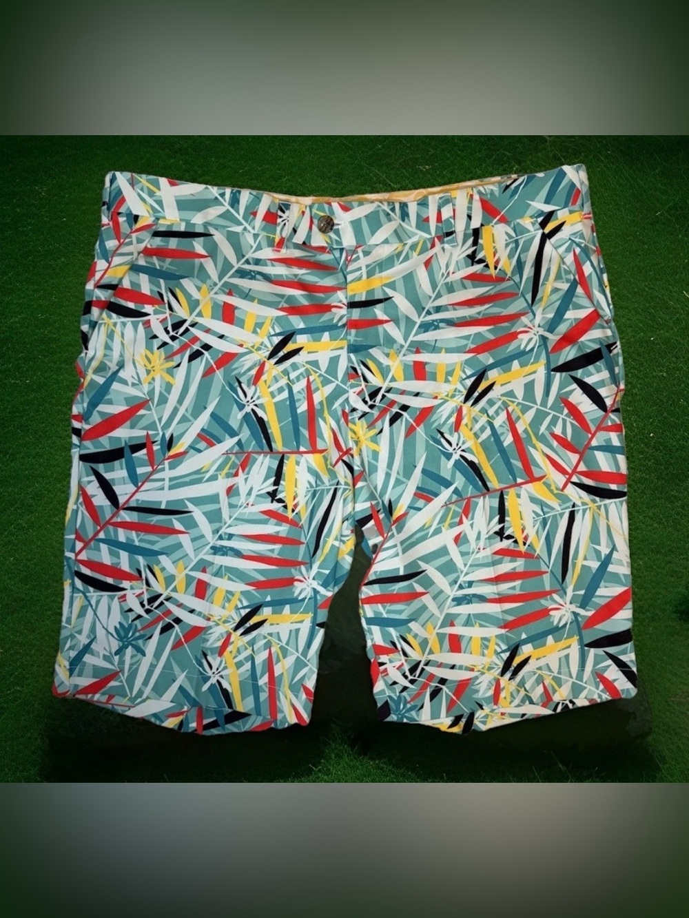 Loudmouth Golf Shorts Men's Size 40 Black Green Orange Tropical Hawaiian Pattern